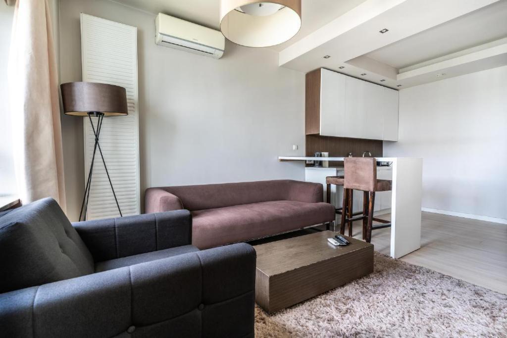 Platinum Tower - City Center - Golden Apartments 바르샤바 외부 사진