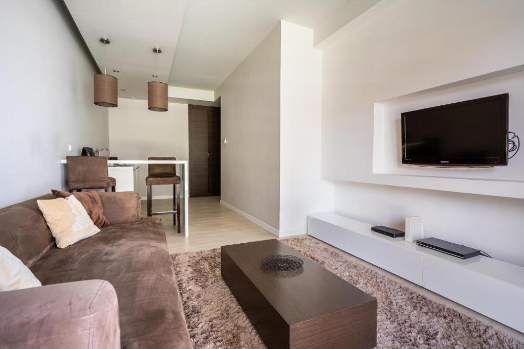 Platinum Tower - City Center - Golden Apartments 바르샤바 외부 사진
