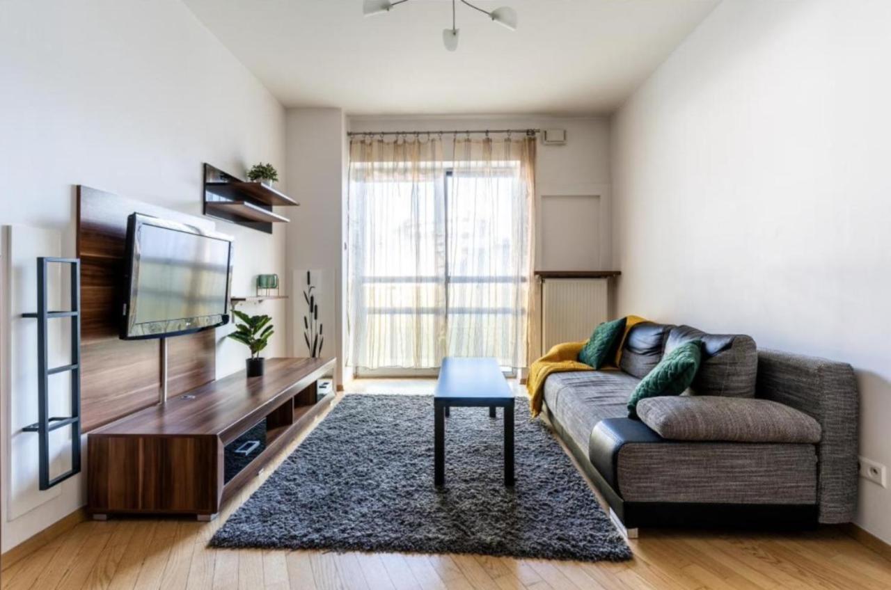 Platinum Tower - City Center - Golden Apartments 바르샤바 외부 사진